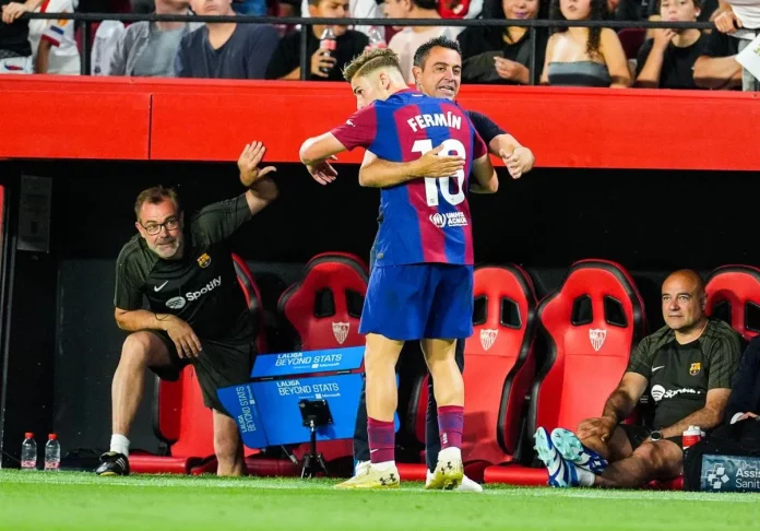 Fermín: “Xavi me hizo jugar en el primer equipo, que era mi sueño”. Fermín: “Xavi me hizo jugar en el primer equipo, que era mi sueño”.