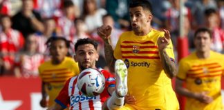 Girona asciende en LaLiga al vencer 4-2 al Barcelona.