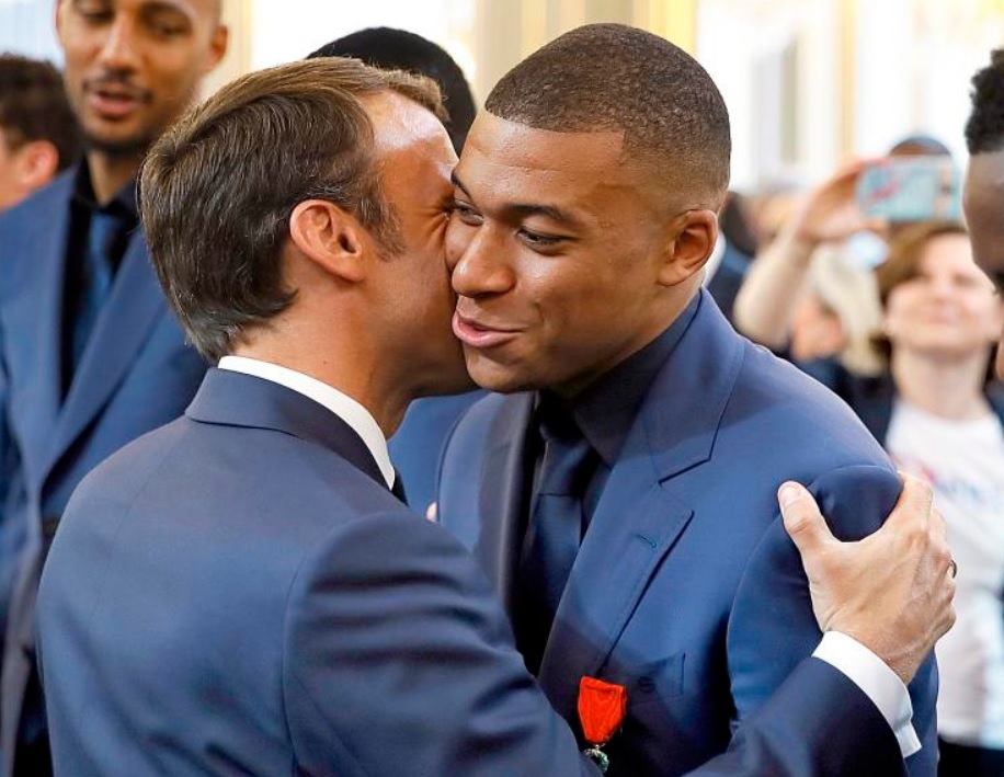 Mbappé y Macron