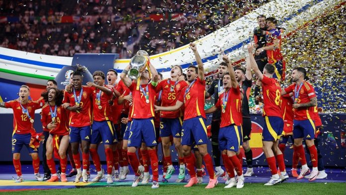 España sumó su cuarta Copa de Europa de la mano de un equipo joven