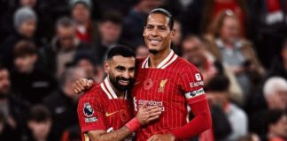Liverpool sigue arriba