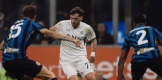 Napoli iguala con Inter y sigue siendo puntero