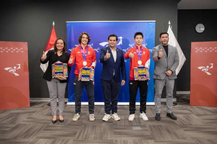 1da7f21d-ebce-40fd-8a8e-a68f280c11fd