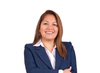 Zulema Morales saca la cara contra la crisis política