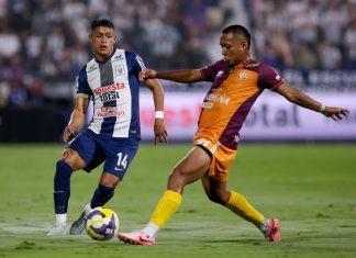 ¡POR EL TÍTULO APERTURA!