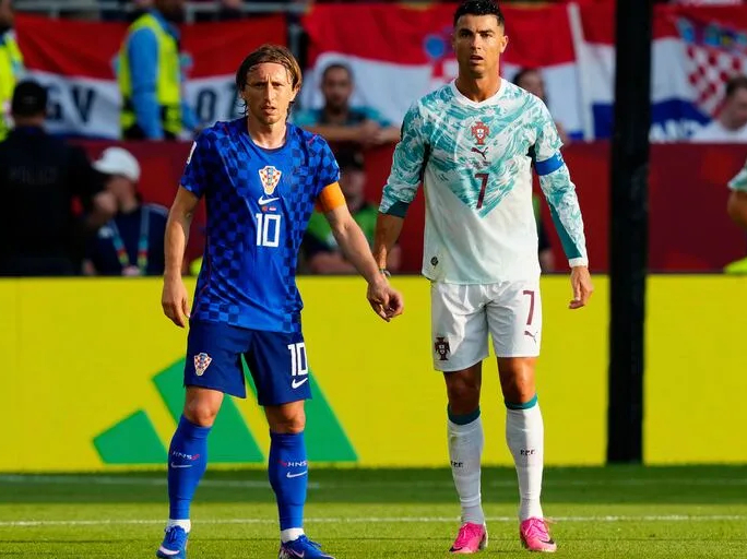 ¡DUELO DE LEYENDAS!