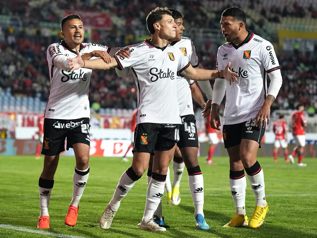 ¡DUELO CALIENTE EN AREQUIPA!