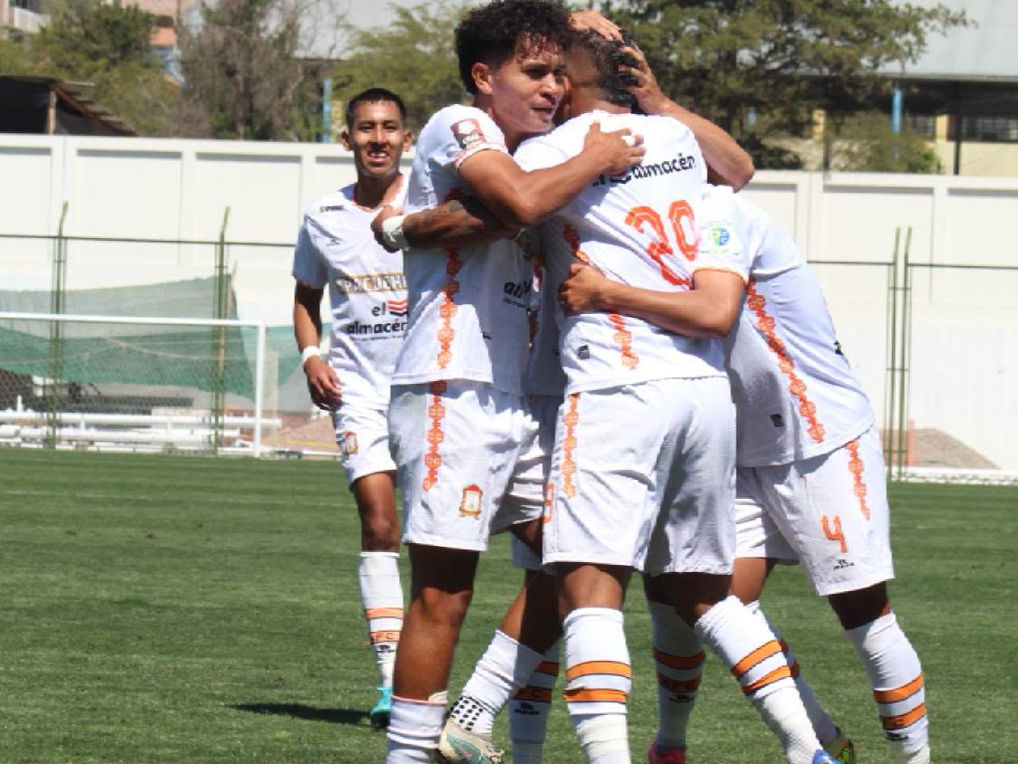 ¡AYACUCHO SE METE EN LA PELEA!