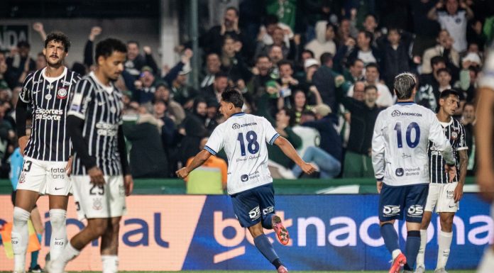 ¡CORITIBA DA EL GOLPE!